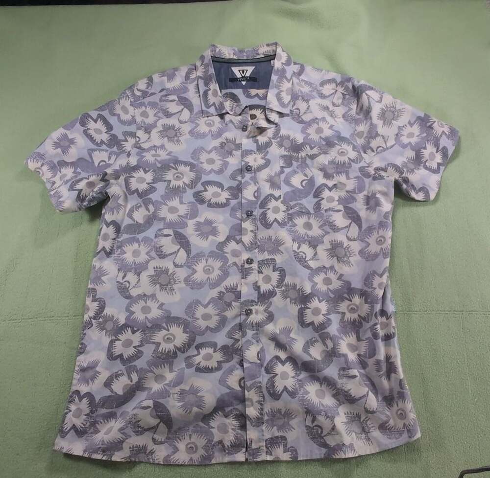 Vissla Floral Print Short-Sleeve Button-Down Shirt Size XL
